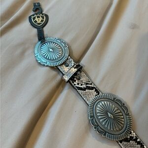 Ariat Snakeskin Belt - Women’s size Large